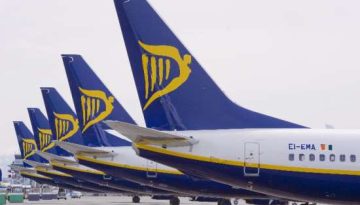 Ryanair: “Πυρά” κατά της φον ντερ Λάιεν – «Διασφαλίστε τις υπερπτήσεις ή παραιτηθείτε»