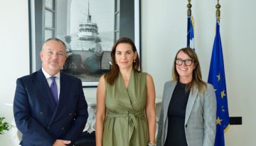 Ενίσχυση της ελληνο-βρετανικής συνεργασίας στον τουρισμό | Συνάντηση Κεφαλογιάννη με τον Πρέσβη και την Πρόξενο