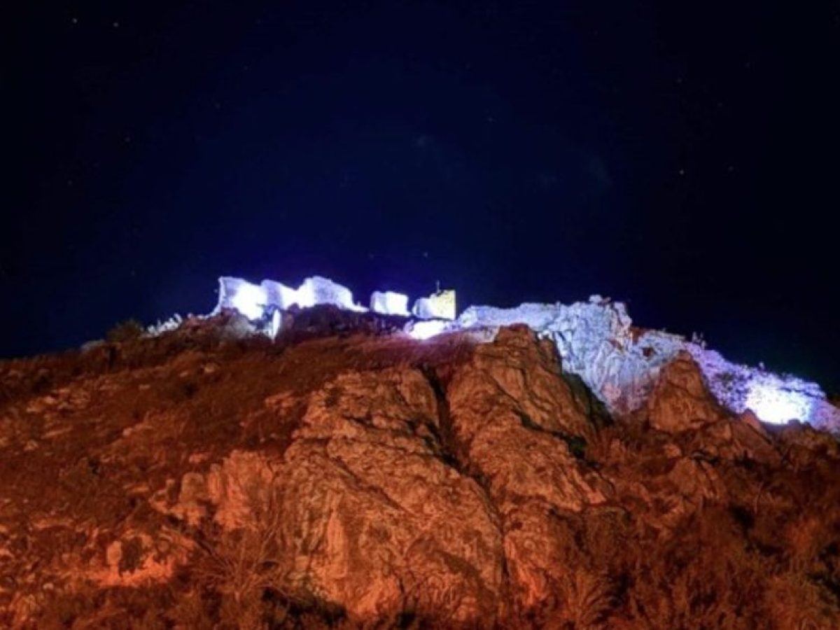 Λίνα Μενδώνη: Το Γυναικόκαστρο είναι σύμβολο ιστορίας, ταυτότητας και βιώσιμης ανάπτυξης