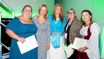 Οι διακοπές εμπειρίας στην Ελλάδα προκαλούν το ενδιαφέρον των Βρετανών