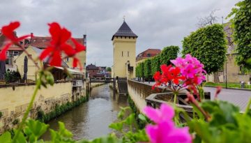 Ποιος δημοφιλής προορισμός της Ολλανδίας εισάγει τουριστικό φόρο