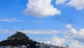 Αθήνα: Για υποκρισία κατηγορεί ο Μπακογιάννης τον Δούκα – «Επιτίθεται στην ΠΟΜΙΔΑ για τη βραχυχρόνια μίσθωση ενώ δέχεται χορηγία από την Airbnb»