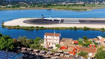 Fraport Greece: Άνοδος 6,9% στην επιβατική κίνηση τον Μάρτιο – Ποια αεροδρόμια ξεχώρισαν