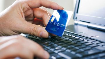 Φρένο στην παραπλάνηση στις online κρατήσεις