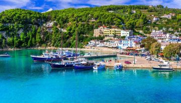 Ποιο ελληνικό νησί ψηφίζουν οι Βρετανοί για ήρεμες και αυθεντικές διακοπές