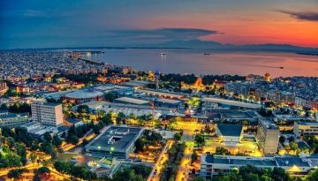 Θεσσαλονίκη: Σταθερά στο 7,8 η εμπειρία επισκεπτών – Ποιοι δείκτες βελτιώνονται και γιατί τα ξενοδοχεία μένουν πίσω – Έρχεται σύνδεση με τις ΗΠΑ;