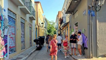 Στο μικροσκόπιο του ΣτΕ η λειτουργία των Airbnb στην Πλάκα