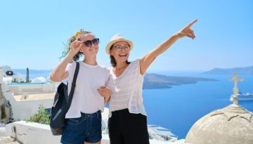 ΙΝΣΕΤΕ: Πώς κινήθηκε ο τουρισμός ανά Περιφέρεια το 2025