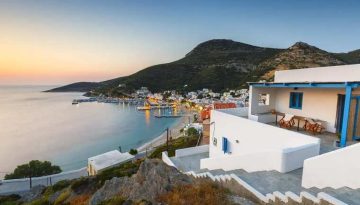 Φούρνοι Κορσεών Ικαρίας: Το νησί που δεν σε αφήνει να φύγεις